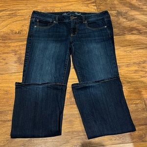American Eagle Stretch Favorite Boyfriend Jeans Sz 12 Dark Wash